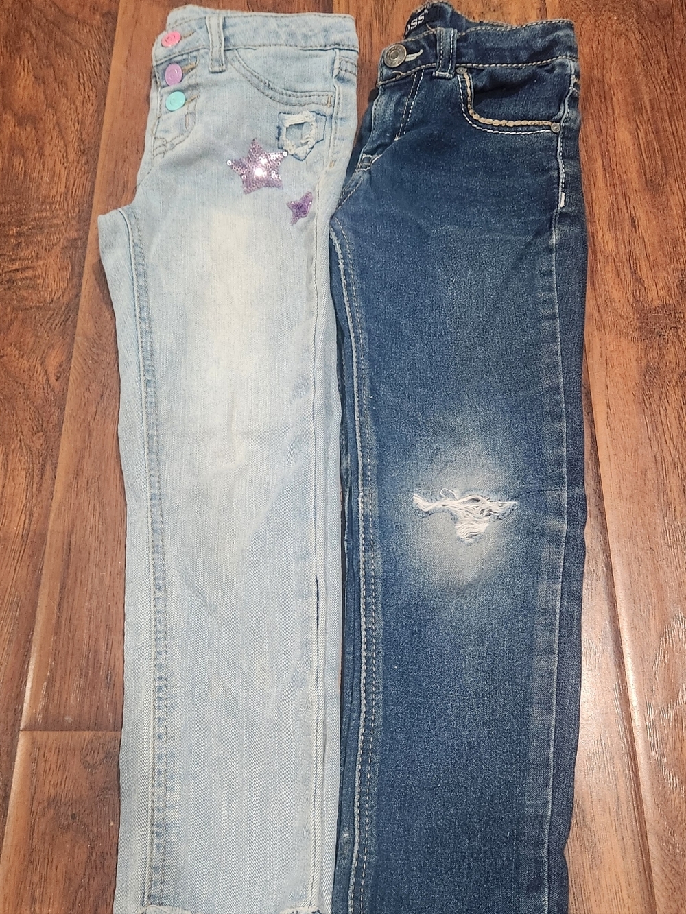 Vigoss distressed jeans set